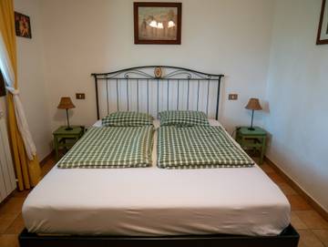 Agriturismo per 4 Persone in Comune di Dolcedo, Alpi Liguri, Foto 3
