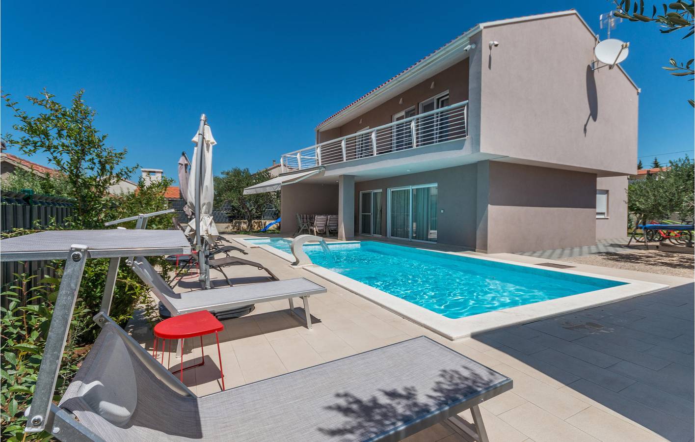 Vakantiehuis voor 10 personen met sauna in Polača, Zadar