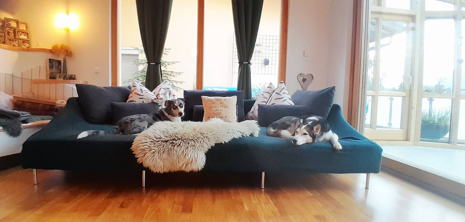 Ganze Wohnung, Ferienwohnung 'Nearby' mit Bergblick, privater Terrasse, Hunde willkommen und Wlan in Thüringen, Bezirk Bludenz