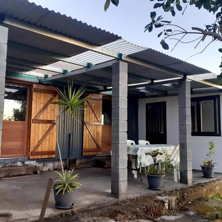 Gîte pour 6 personnes, avec balcon ainsi que jardin et vue dans La Chaloupe Saint-Leu