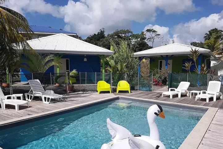 Holiday home for 6 people, with garden and hot tub as well as terrace - 1