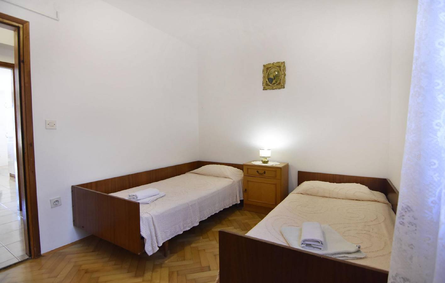 Entire holiday apartment, Two bedroom apartment near the beach in Umag, Umag Region