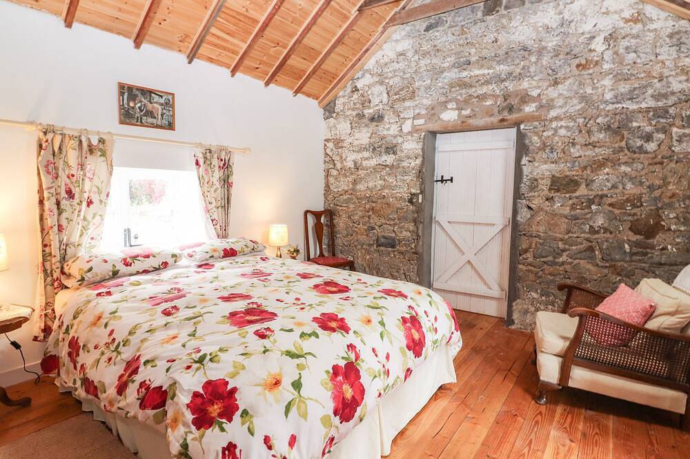 The Dairy, with open fire in Ardfinnan, County Tipperary in County Tipperary