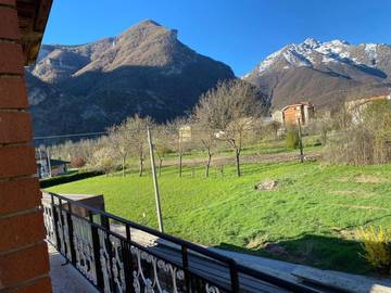 Gîte pour 5 personnes, avec balcon et vue à Valdieri