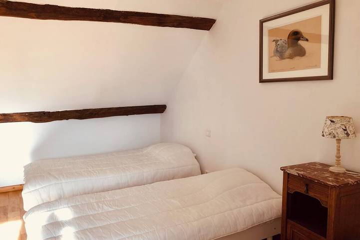 Location de vacances pour 6 personnes, avec jardin à Dragey-Ronthon - 4