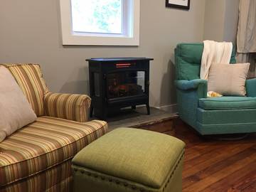 Cabin for 6 Guests in Lake Wallenpaupack, Pocono Mountains, Picture 4