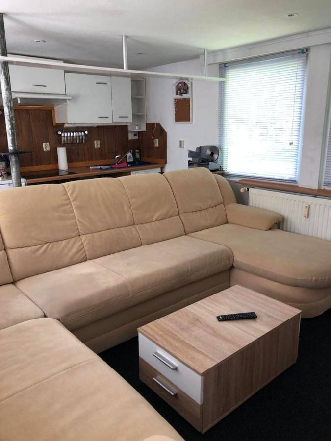 Ganze Wohnung, One-Bedroom Apartment in Bernau bei Berlin, Barnimerland Region
