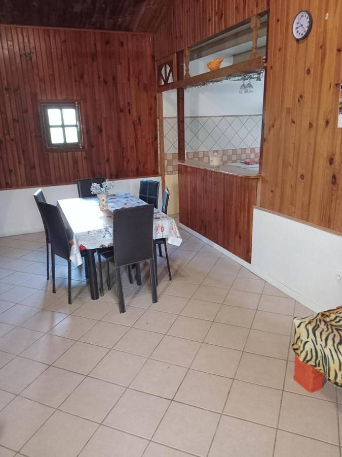 Location de vacances pour 4 personnes, avec terrasse et vue à Le Morne-Rouge - 2