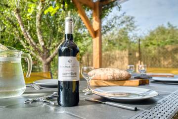 Gîte pour 5 Personnes dans Sainte-Orse, Périgord Noir, Photo 2