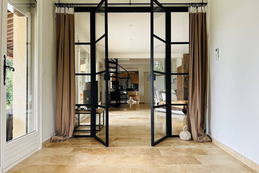 Côte d'Azur - Somptueuse villa avec piscine privée et vue magnifique in Coaraze, Côte méditerranéenne (France)