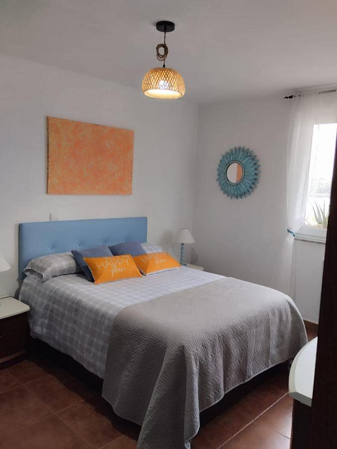Apartamento entero, Three-Bedroom Apartment in Playa de la Concha (Suances), Suances