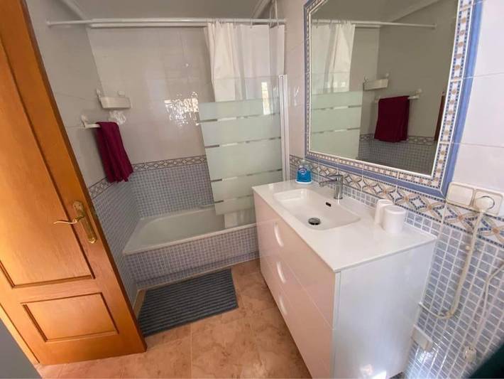 Casa rural para 6 personas, con Balcón y Terraza además de Jardín y Piscina en Pilar de la Horadada - 4