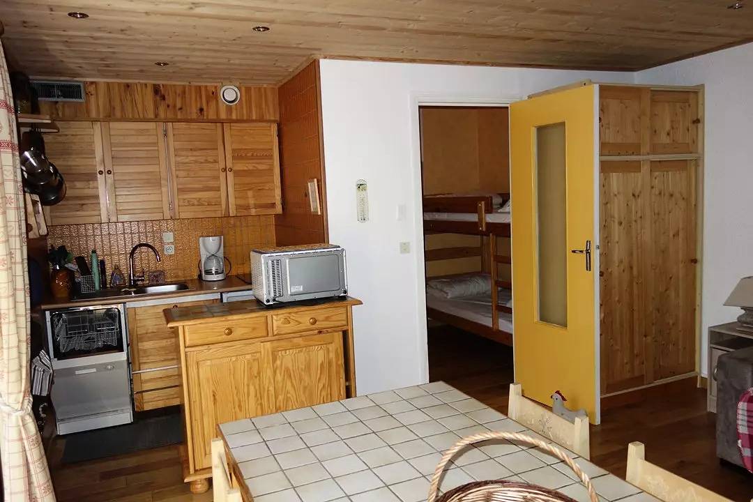 Entire studio, Apartment Alpe D'Huez Centre Staiton in Huez, Écrins National Park