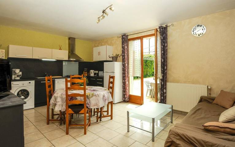 Gîte pour 4 personnes, avec jardin dans l' Aube - 4