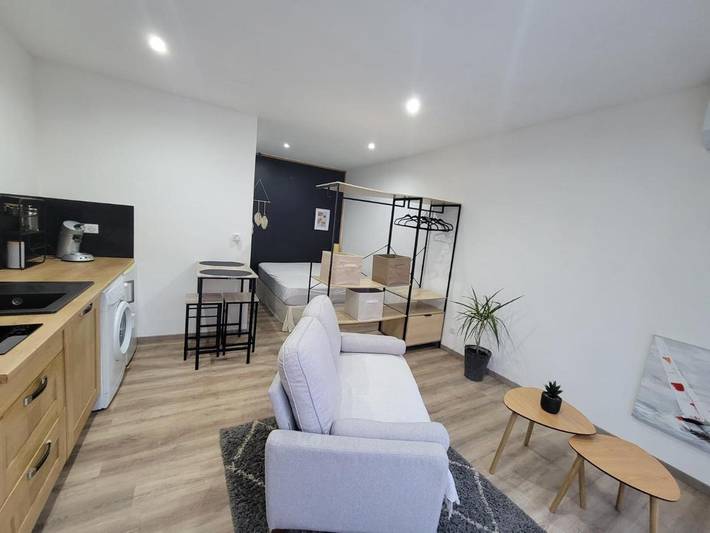 Gîte pour 2 personnes, avec Terrasse et Piscine à Usclas-d'Hérault
