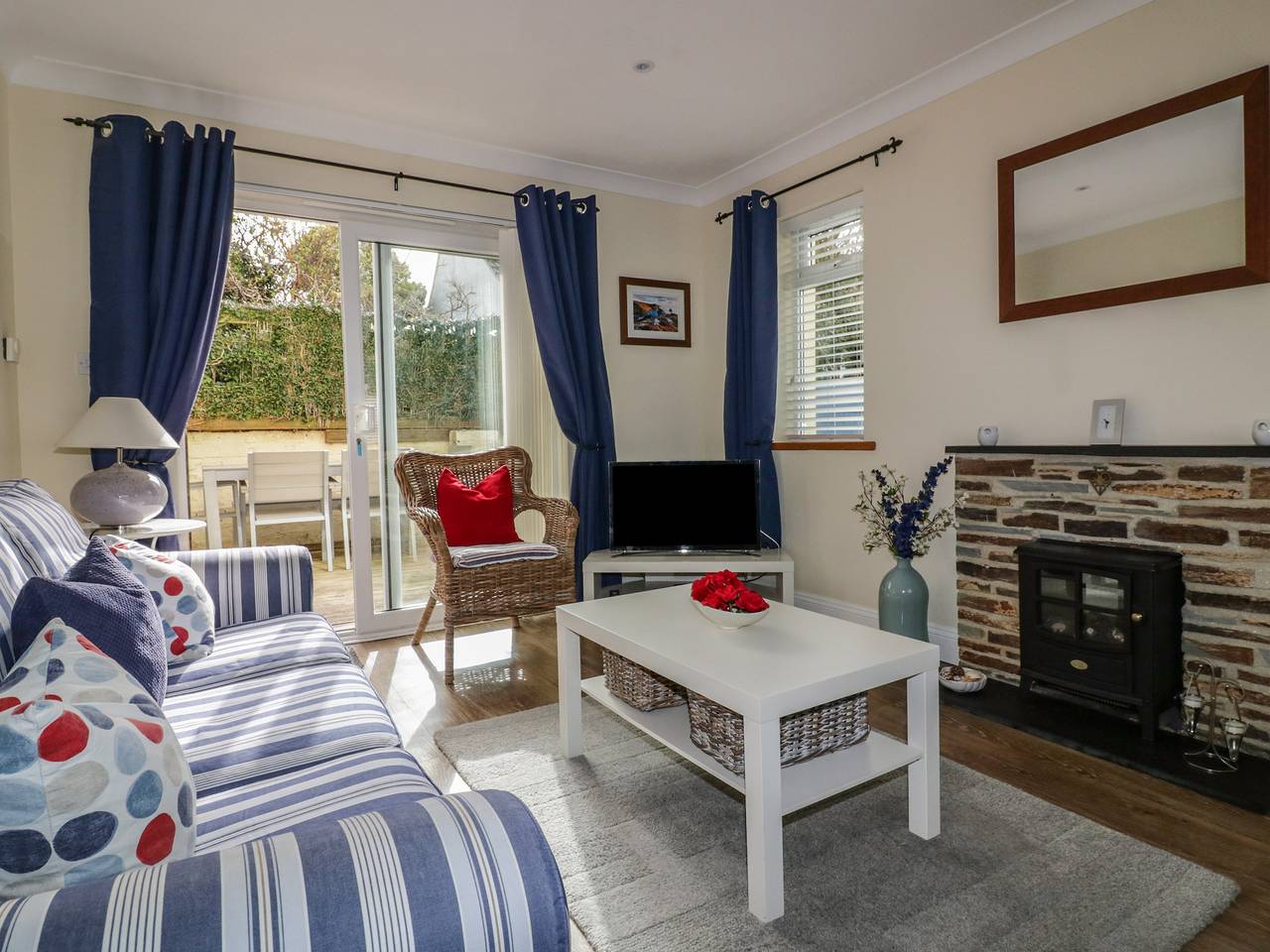 Hazel Cottage in Tintagel, Pentire Point - Widemouth