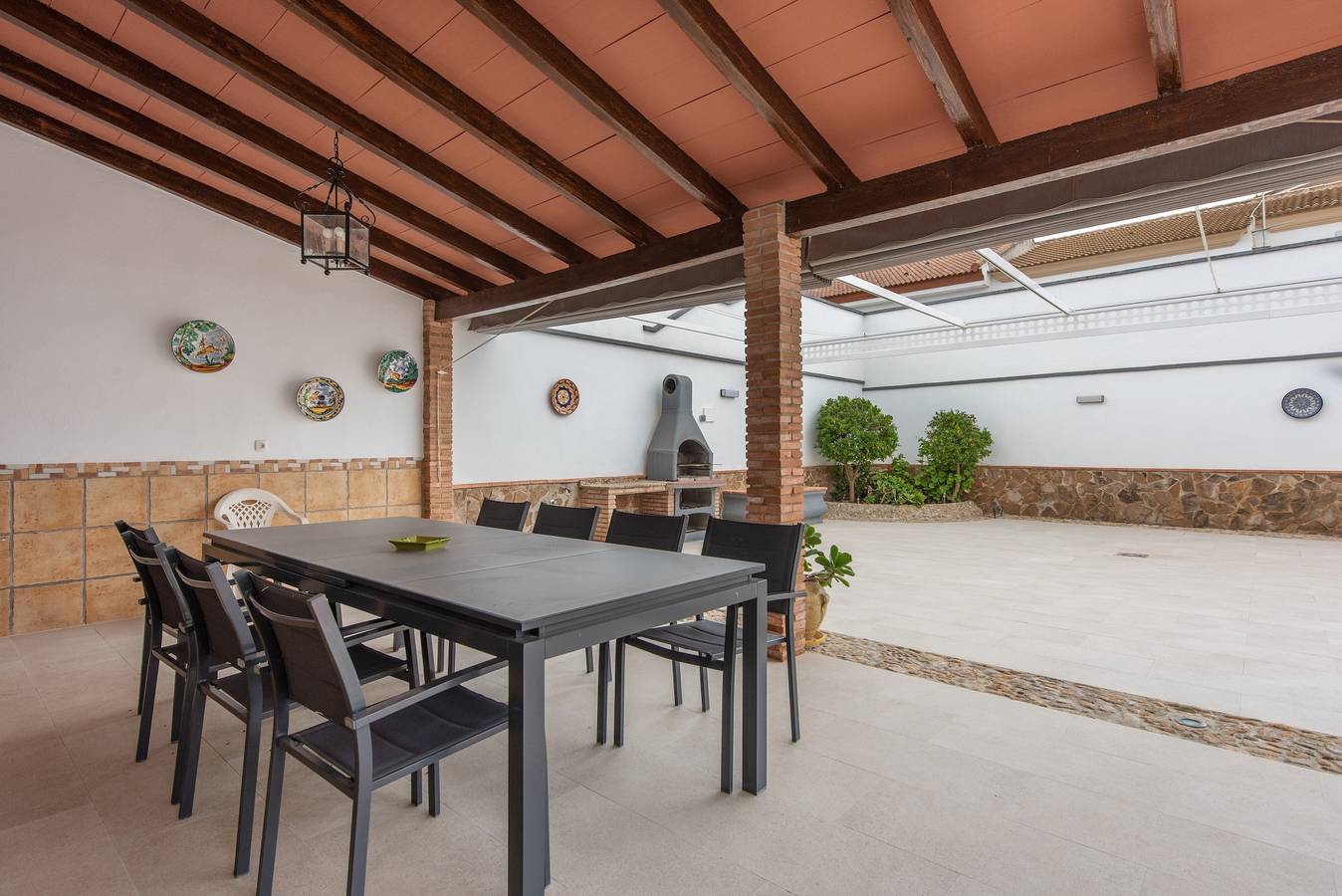 Casa Jade – Geräumiges Haus mit Pool und Grill in Fuente de Piedra in Málaga Provinz