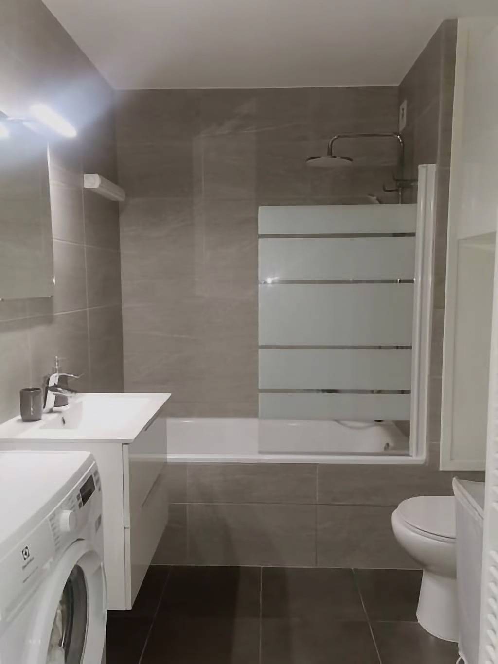 Appartement entier, Le Phalsbourg - Escapade citadine à Strasbourg in Strasbourg, Région de Strasbourg