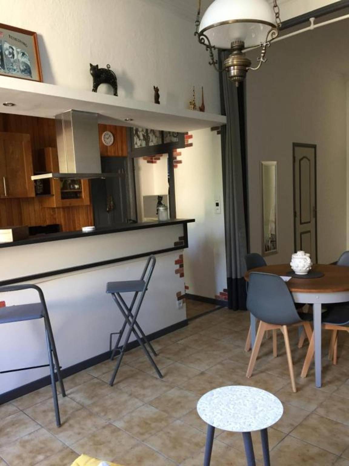 Appartement entier, Gîte De La Chatiere avec vue sur les montagnes, terrasse privée et Wi-Fi in Villefort, Parc national des Cévennes