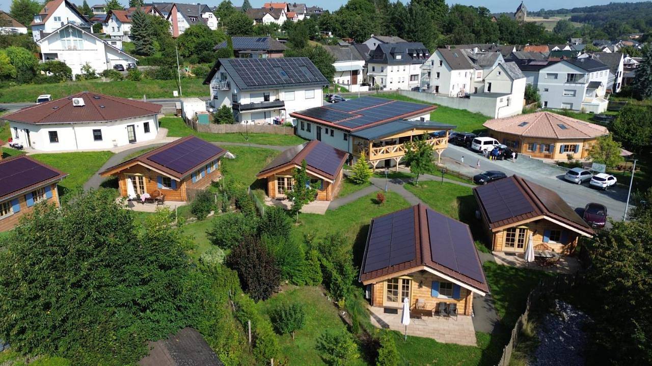 Carolinger Hüttendorf in Villmar, Landkreis Limburg-Weilburg