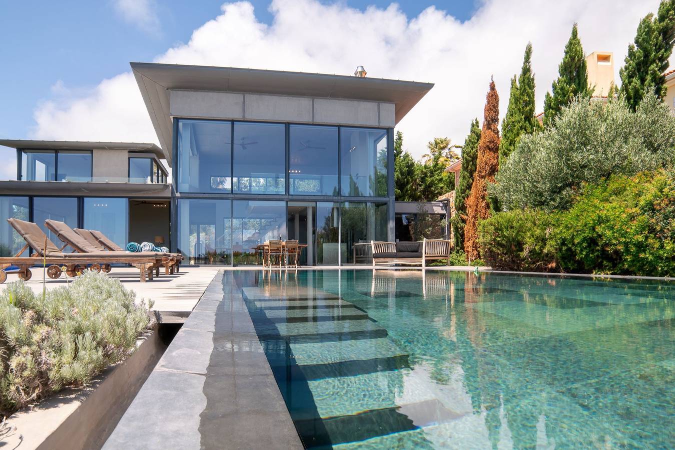 Ultra Modern Cascais Villa | 4 Bedrooms | Villa Equador | Pool Table | Stunning Sea Views in Costa de Lisboa