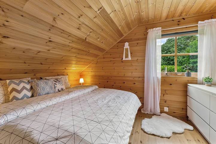 Fjord Lodge am Ufer des Dalsfjord in Volda