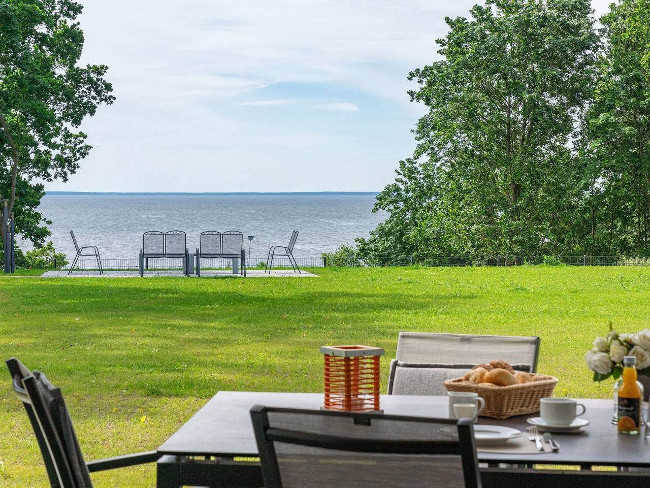 Ganze Ferienwohnung, Terrassenwohnung See-T-Raum 1 - Oase am Haff in Zirchow, Usedom