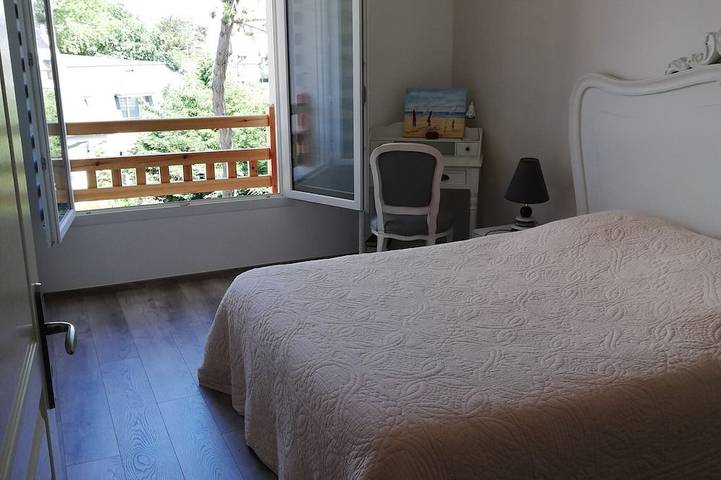 Gîte pour 4 personnes, avec balcon dans Plage De Tourgeville - 2