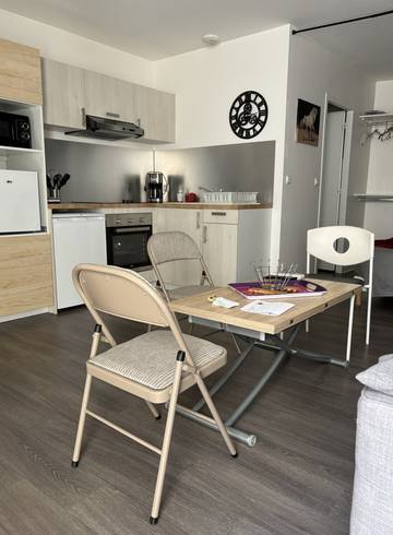 Gîte pour 2 personnes, avec terrasse, animaux acceptés à Villeneuve-lès-Maguelone