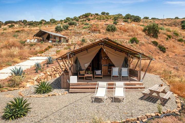 Camping para 3 personas, con Balcón y Terraza además de Jardín y Vistas en Provincia de Málaga