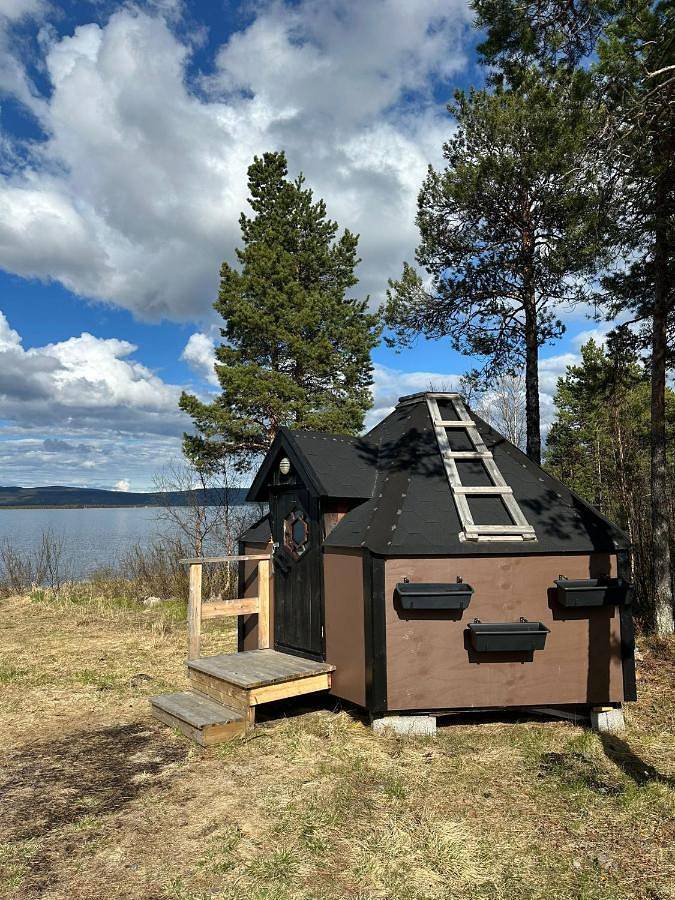 Gîte pour 2 personnes, avec terrasse à Kiruna