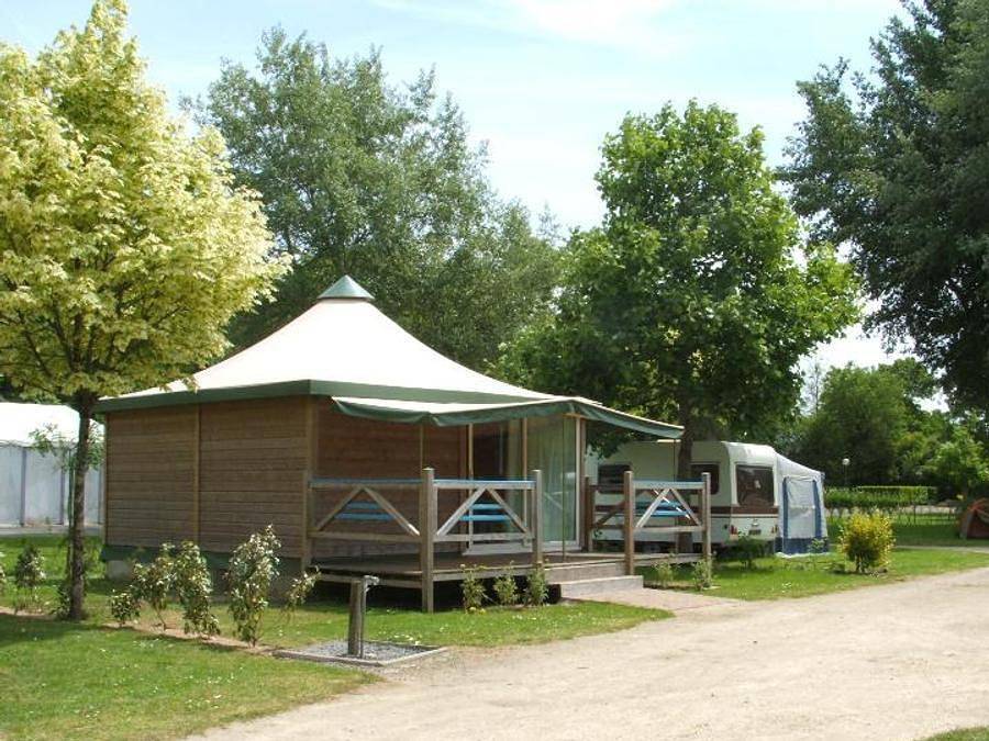 Camping La Rabine - Bungalow de lona 5 personas - Bungalow de lona bengalí de 25 m² in Machecoul-Saint-Même, Nantes region