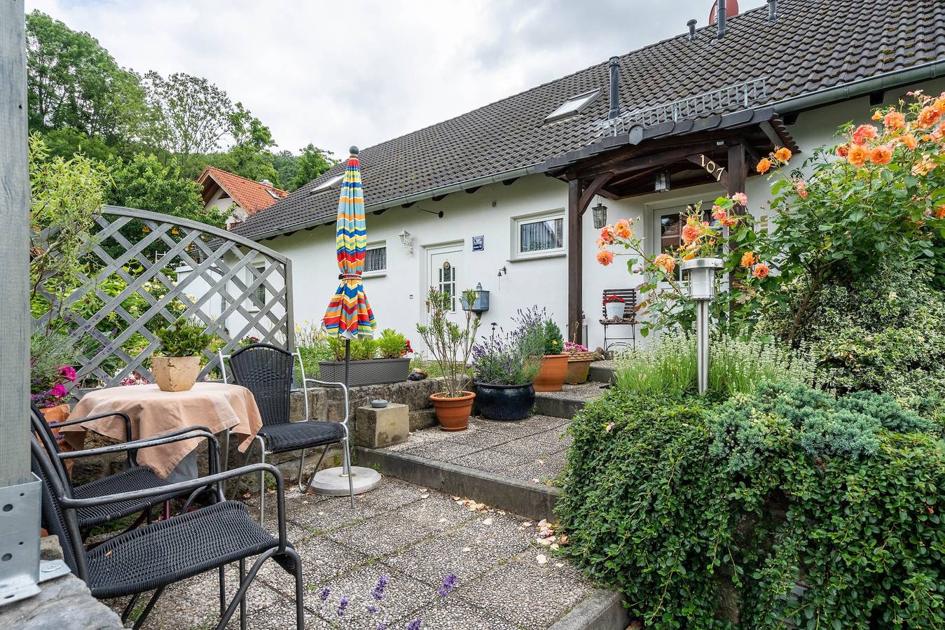 Ganze Wohnung, Ferienwohnung 'Zur Alten Säge' mit Wi-Fi und Klimaanlage in Loschwitz, Dresden