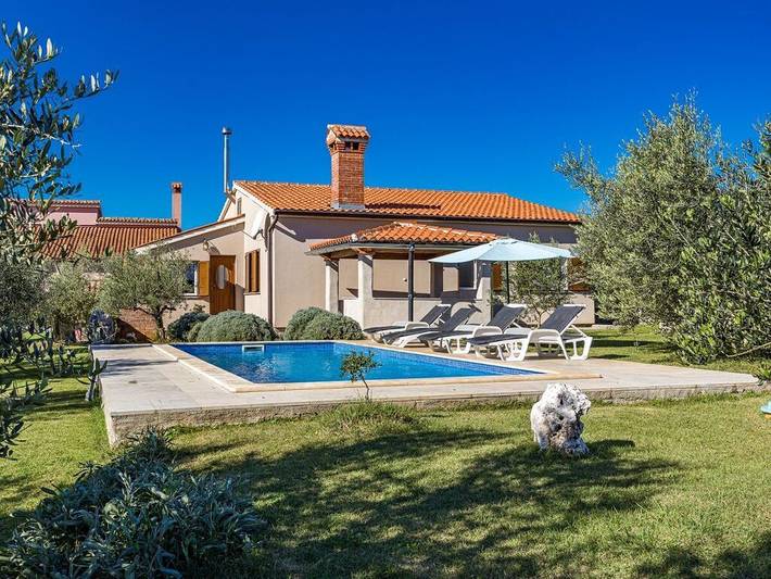 Ferienhaus für 7 Personen, mit Pool, mit Haustier in Barban