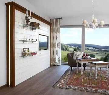 Ferienwohnung für 4 Personen, mit Garten und Whirlpool sowie Balkon und Sauna, mit Haustier im Schwarzwald