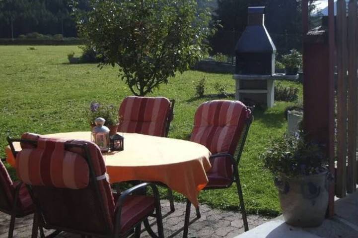 Ganze Wohnung, Chasa Clavuot, (Zernez) in Zernez, Unterengadin