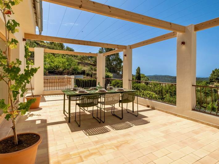Sustainable Holiday Home with Pool in Mallorca in Galilea, Puigpunyent