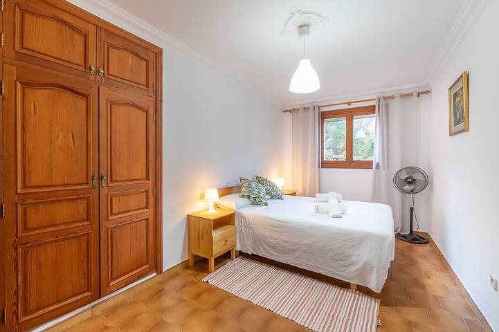 Ganze Wohnung, Angebot September und Oktober - Direkter Zugang zum Meer und den Stränden, ideal für Familien in Portopetro, Santanyí