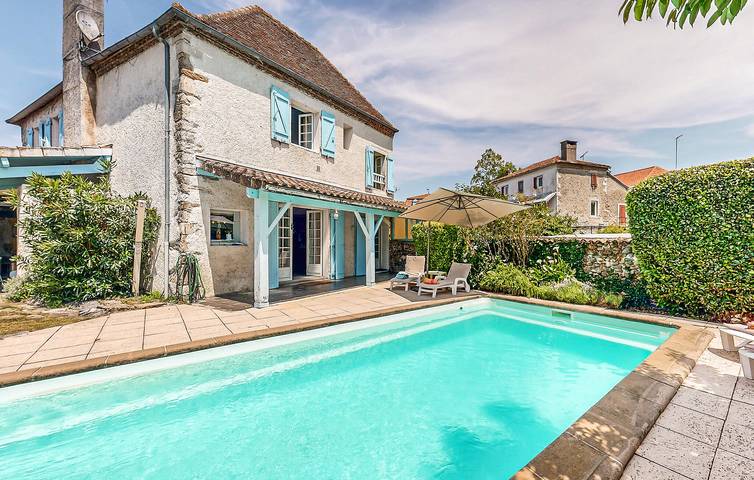 Poolside Garden Apartment in der Nähe von Auterrive in Escos, Béarn