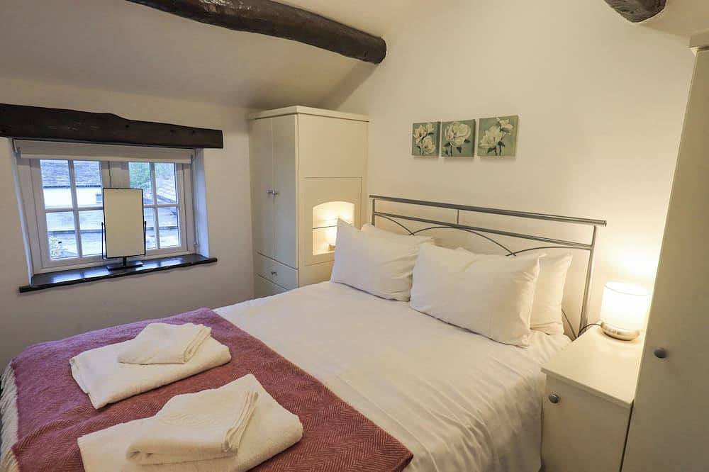 Cobblestone Cottage, romantic, character holiday cottage in Ambleside in Ambleside, Lake District
