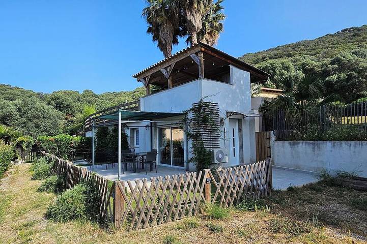 Villa pour 4 personnes, avec terrasse et jardin - 1