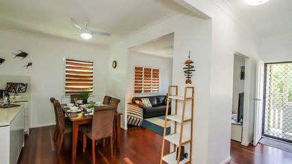 Holiday Home for 12 People in Agnes Water, Queensland, Photo 2