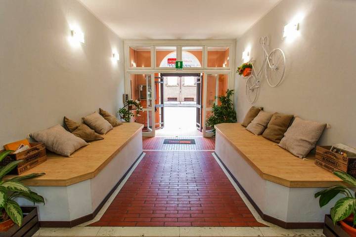 Hostel, mit Terrasse und Garten in Ferrara