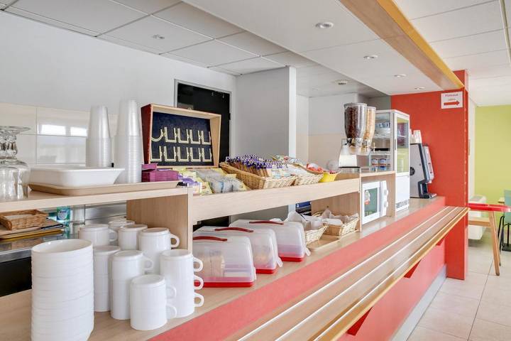 Hôtel pour 2 personnes, avec terrasse, animaux acceptés à Portes-lès-Valence - 3