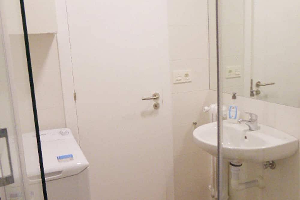 Entire apartment, Cheerful, Luminous, Downtown And Cozy Apartment in Santiago de Compostela, La Coruña Province
