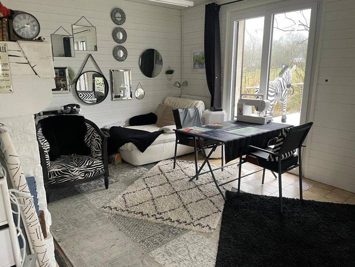 Location de vacances pour 6 personnes, avec vue sur le lac ainsi que vue et jardin à Manneville-la-Pipard - 2