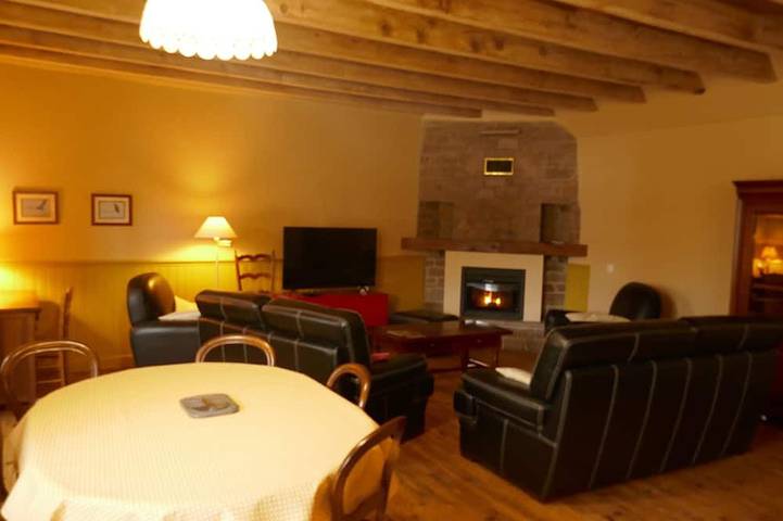 Location de vacances pour 8 personnes, animaux acceptés à Avajan