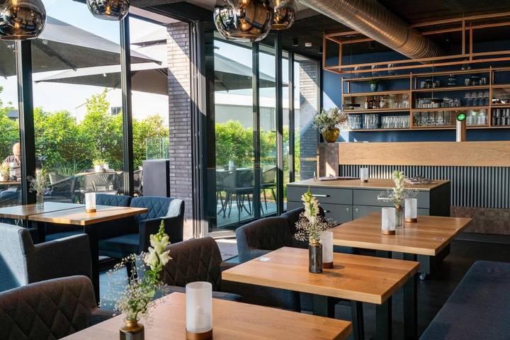 Hotel für 2 Personen, mit Terrasse und Sauna sowie Ausblick in Burgdorf