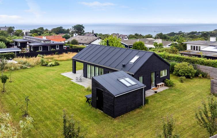 Ferienhaus für 4 Personen, mit Terrasse und Garten