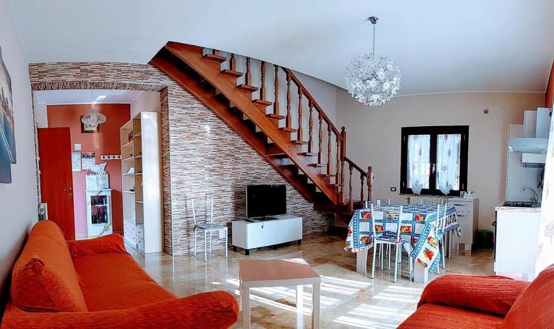 Gîte pour 6 personnes, avec jardin et vue, adapté aux familles à Nicolosi - 4